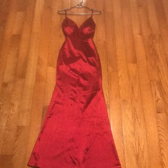 windsor red satin dress